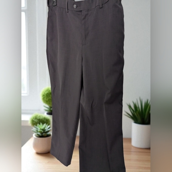 Croft & Barrow Men's Charcoal Dress Pants Size 34x30 (EUC) - Picture 12 of 13